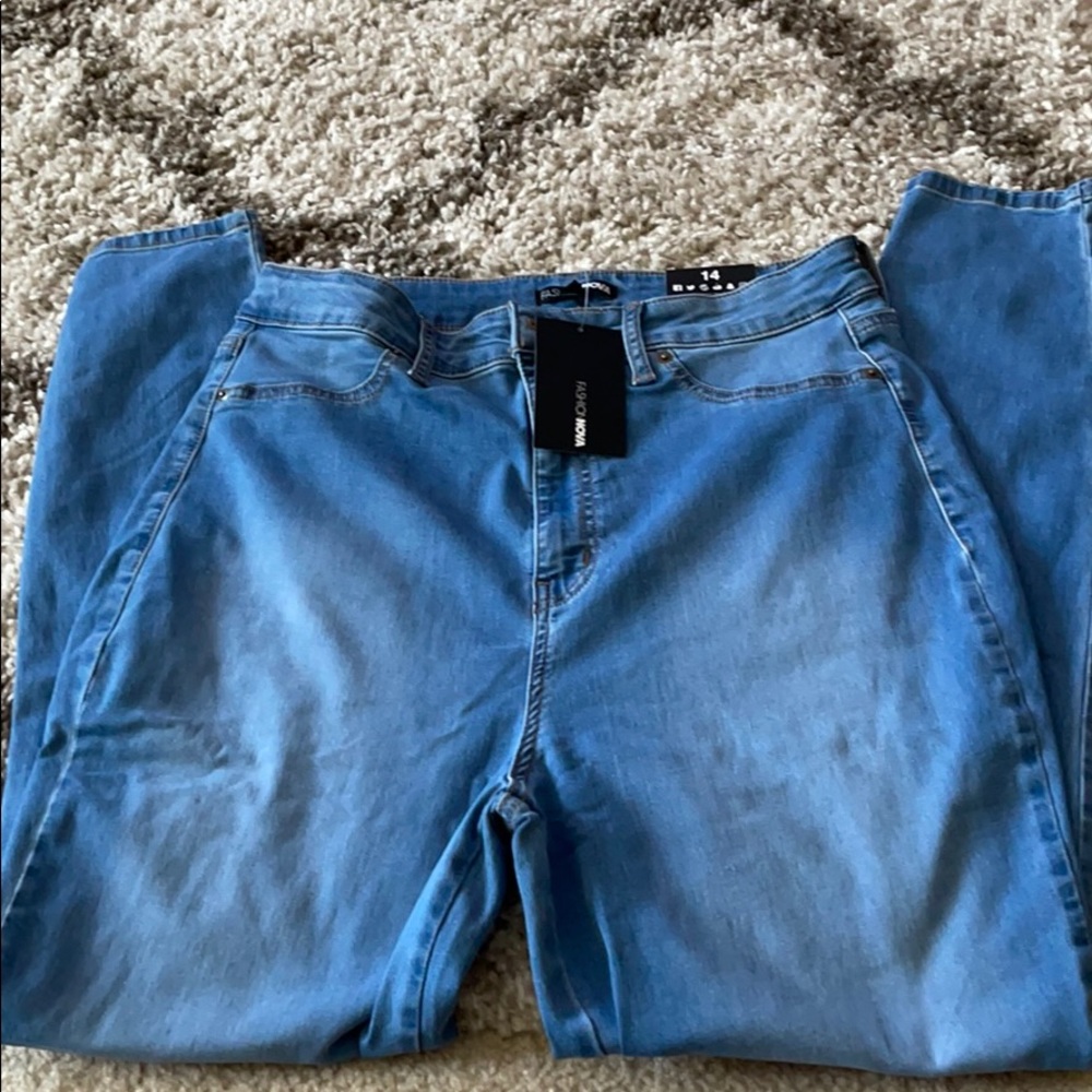 Fashion nova flex game strong skinny jeans